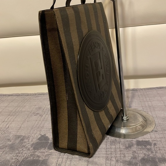 Fendi Vintage Logo Stamp Pequin Coated Canvas Shoulder Bag - Picture 5 of 15